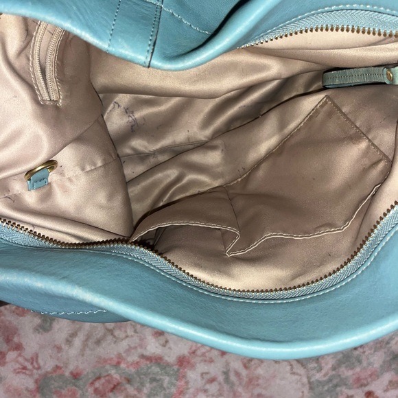 Coach Legacy Robin Egg Blue Leather Shoulder Bag – Chic & Slouchy! - Picture 5 of 7